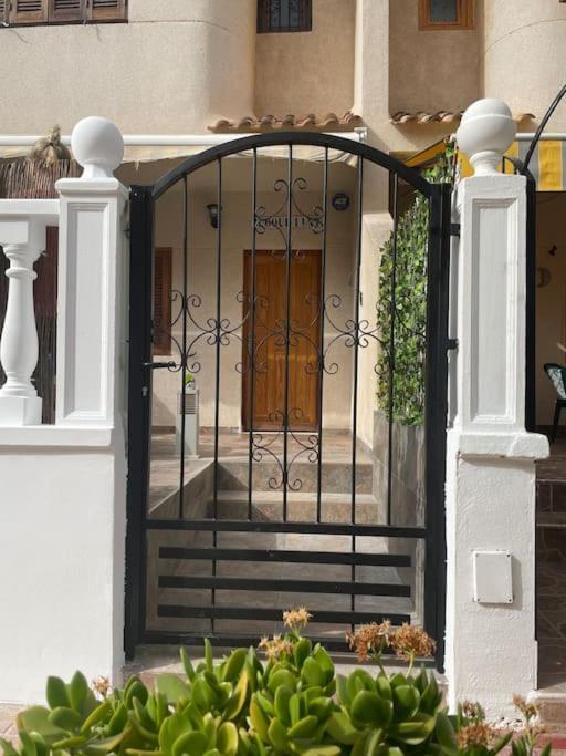 Lovely Holiday Home Santa Pola,Gran Alacant Eksteriør billede